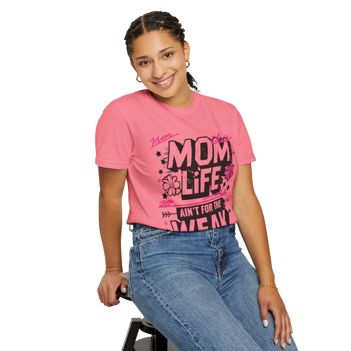 Unisex Mom Life T-Shirt – Celebrating Strong Moms in Style