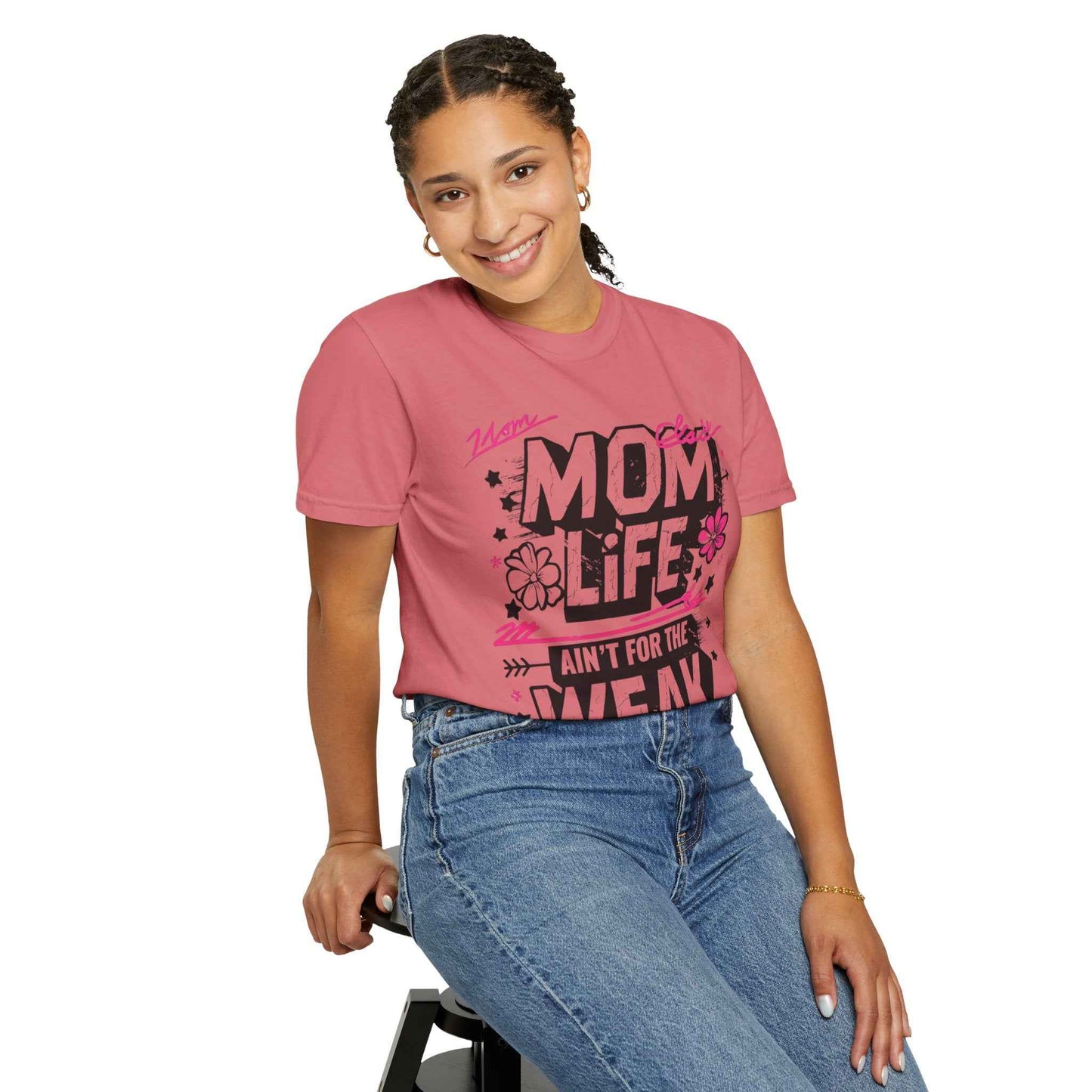 Unisex Mom Life T-Shirt – Celebrating Strong Moms in Style