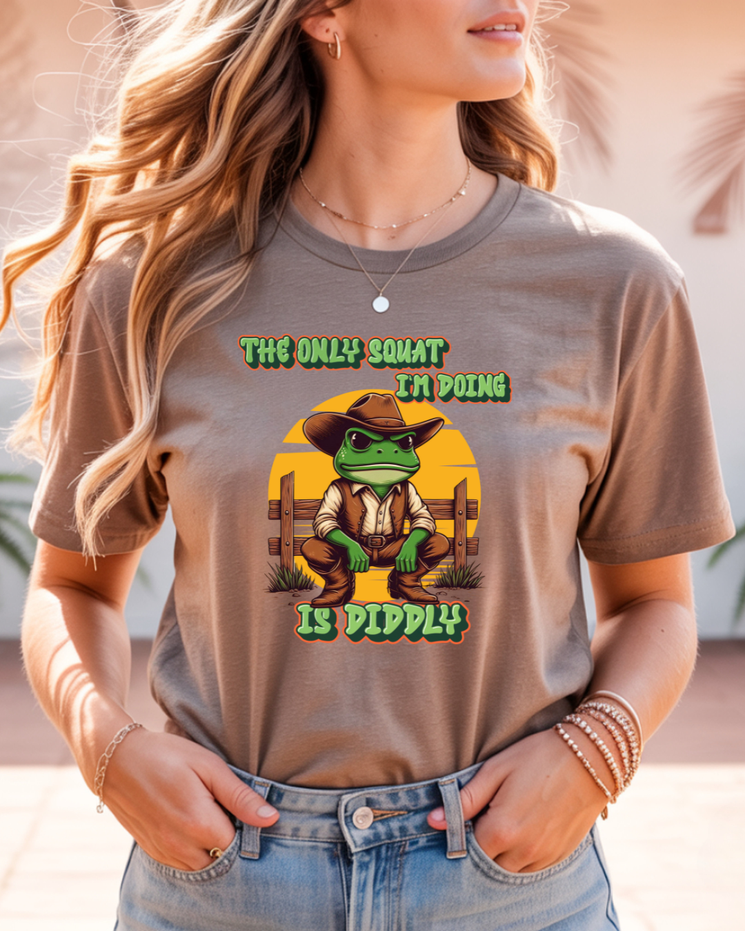 Funny Frog Unisex T-Shirt 'The Only Squat I'm Doing is Diddly'