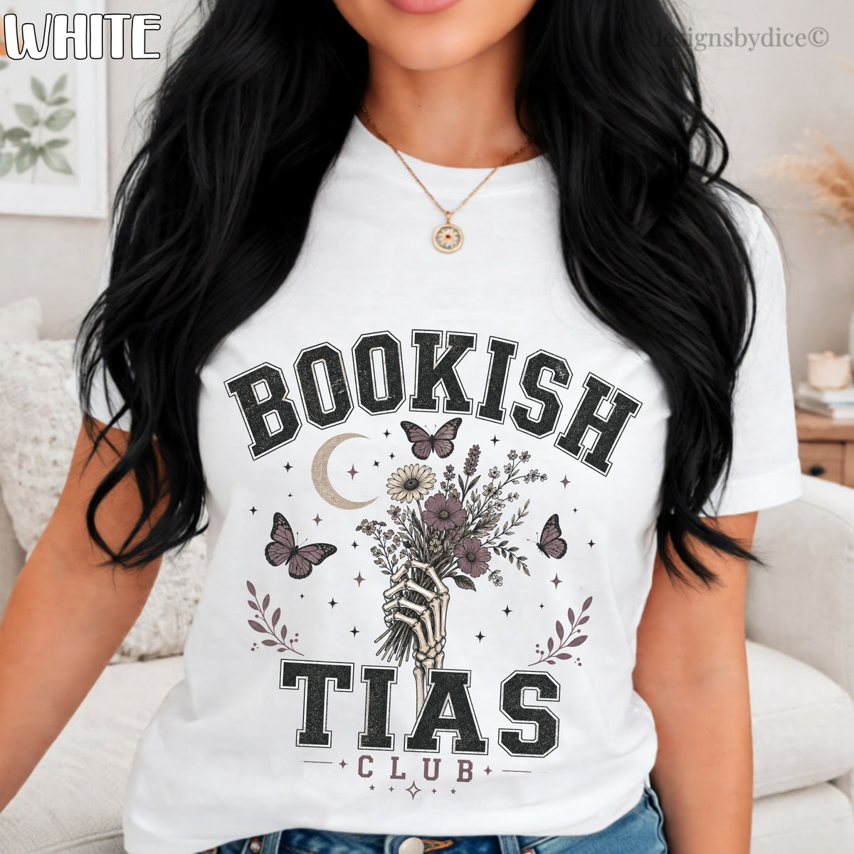 Bookish Tias Club floral book lover graphic tee