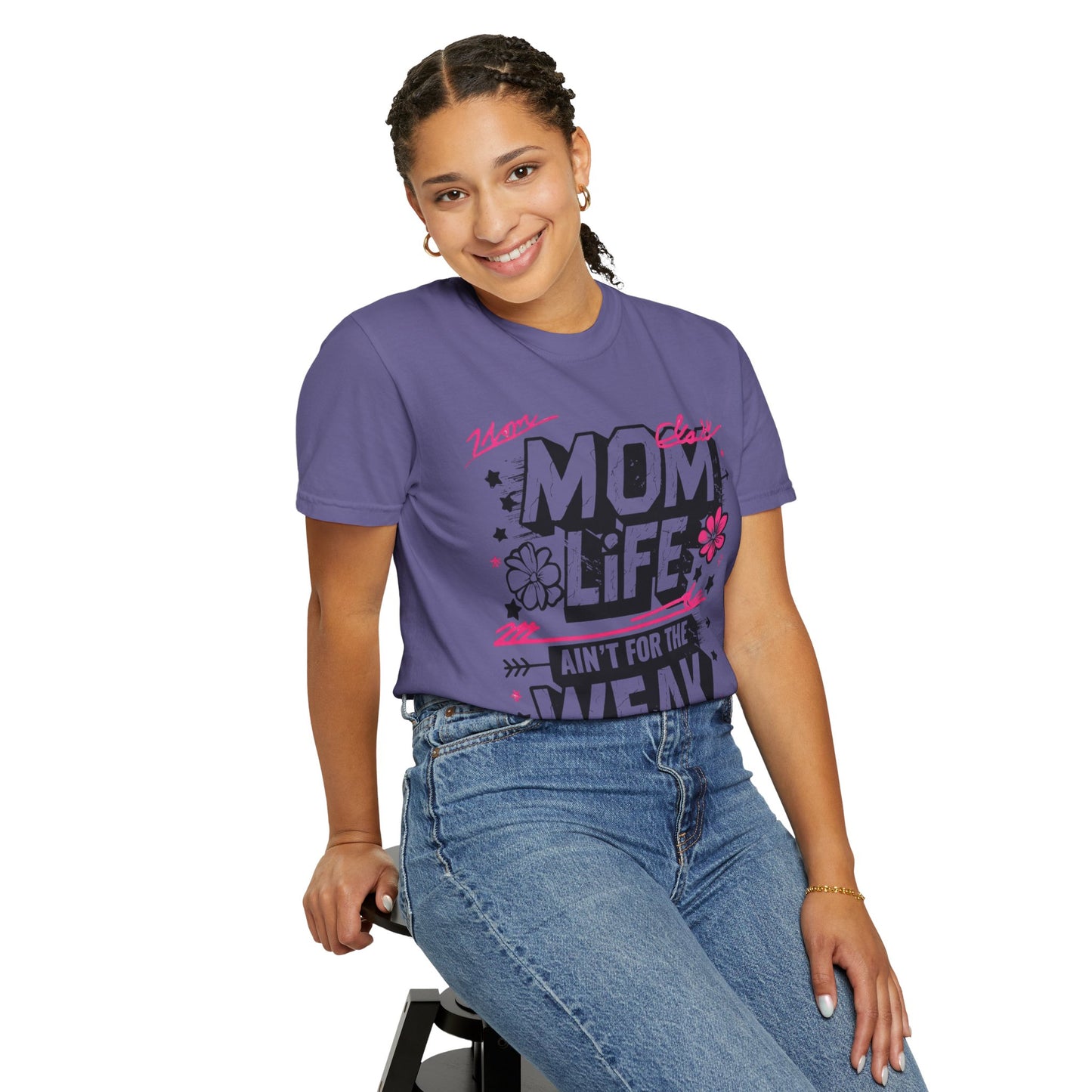 Unisex Mom Life T-Shirt – Celebrating Strong Moms in Style