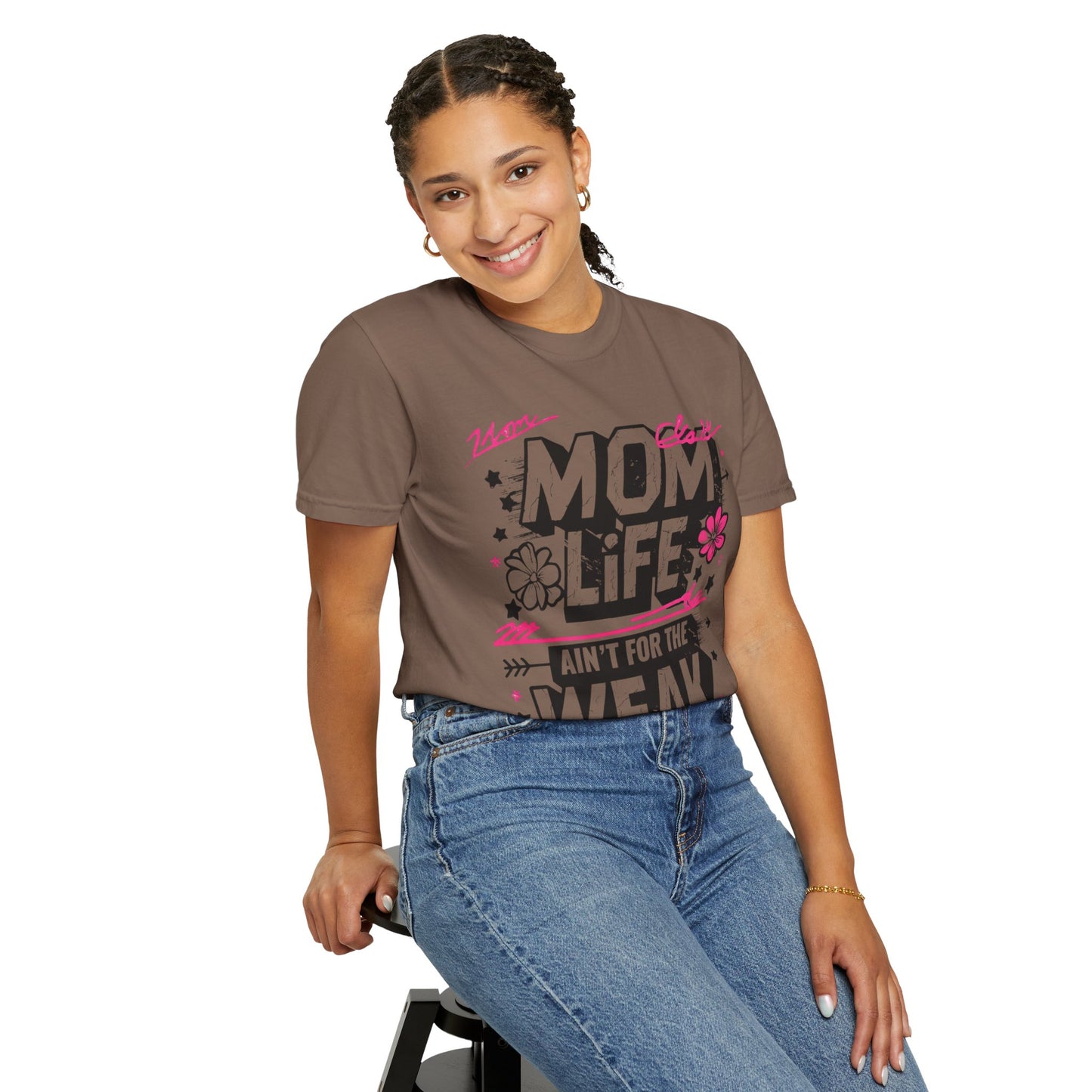 Unisex Mom Life T-Shirt – Celebrating Strong Moms in Style
