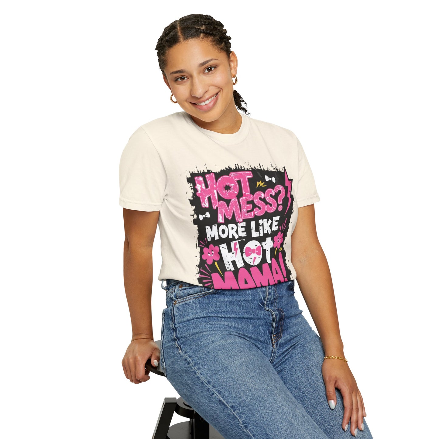 Hot Mama Graphic Unisex T-Shirt - Fun Casual Wear for Moms