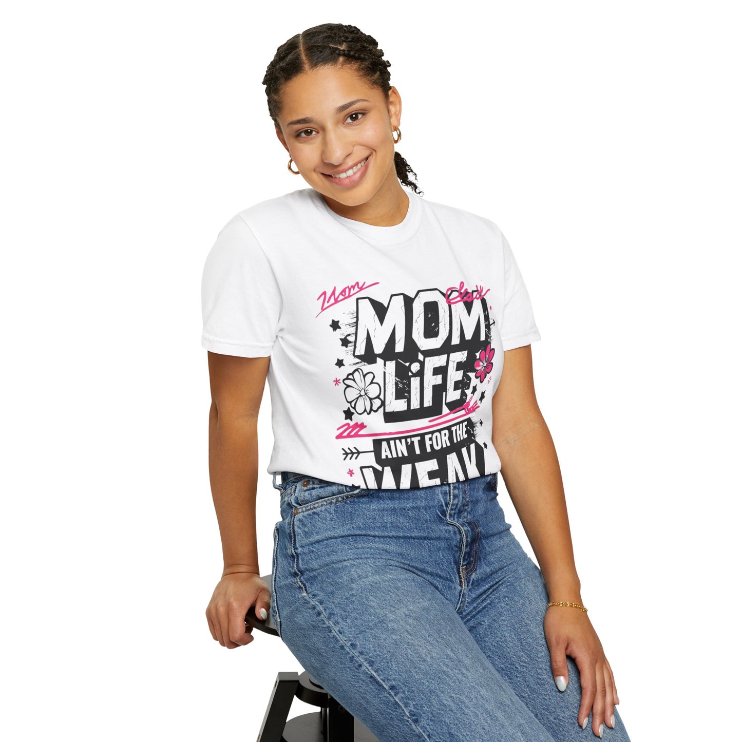 Unisex Mom Life T-Shirt – Celebrating Strong Moms in Style