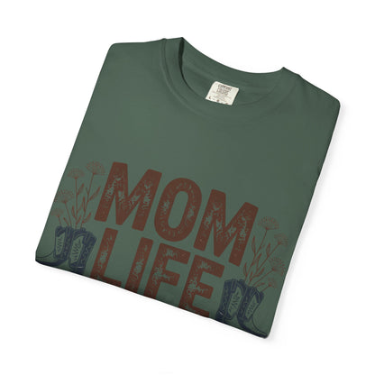 Mom Life Mud, Mess & Memories Unisex T-shirt