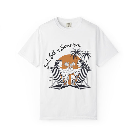 Sal Sol y Sonrisas Unisex Garment-Dyed T-Shirt - Relaxed Vibes for Beach Lovers
